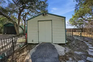 9727 Lake Dr, Weeki Wachee, FL 34613 - Photo 25