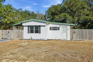 9727 Lake Dr, Weeki Wachee, FL 34613 - Photo 19