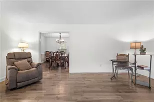 1437 Glenview Rd, Palm Harbor, FL 34683 - Photo 29