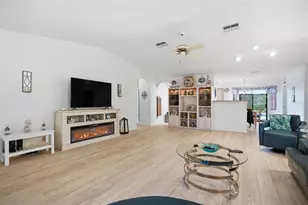 4521 Bayridge Ct, Spring Hill, FL 34606 - Photo 3