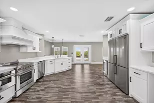 4111 Marine Pkwy, New Port Richey, FL 34652 - Photo 19