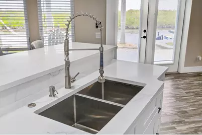 4111 Marine Parkway, New Port Richey, FL 34652 - Photo 23