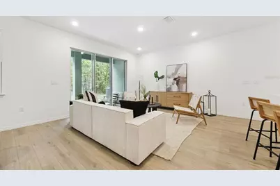 5277 Luisa Court, Saint Cloud, FL 34771 - Photo 9