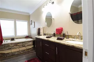 6271 Nodoc Rd, Spring Hill, FL 34609 - Photo 19