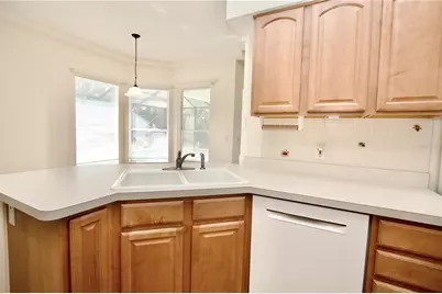 8056 Floral Drive, Spring Hill, FL 34607 - Photo 13