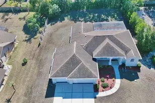 8056 Floral Dr, Spring Hill, FL 34607 - Photo 5