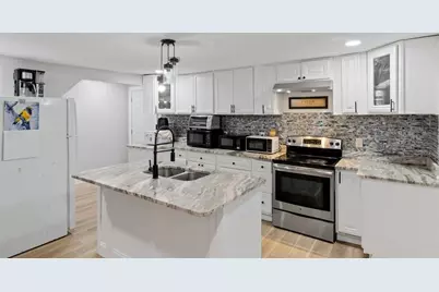 19222 Fort Dade Avenue, Brooksville, FL 34601 - Photo 11