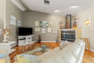 206 Rusk Cir, Spring Hill, FL 34606 - Photo 17