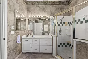 8704 Cypress Lakes Blvd, New Port Richey, FL 34653 - Photo 23