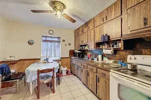 6318 Massachusetts Ave, New Port Richey, FL 34653 - Photo 9