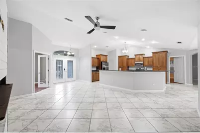 18236 Macek Road, Weeki Wachee, FL 34614 - Photo 11