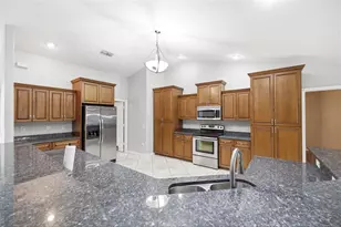18236 Macek Rd, Weeki Wachee, FL 34614 - Photo 13