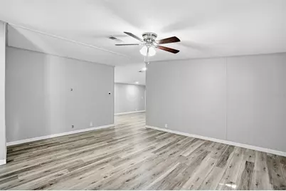 27047 Hiawatha Boulevard, Brooksville, FL 34601 - Photo 15