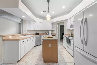 9180 Gillmar Street, Spring Hill, FL 34608 - Photo 17