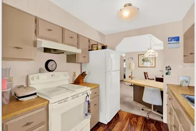 8134 Baycrest Drive, Brooksville, FL 34613 - Photo 9