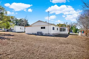 8134 Baycrest Dr, Brooksville, FL 34613 - Photo 19