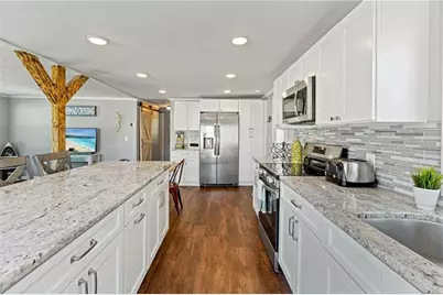 6051 Colony Circle, Weeki Wachee, FL 34607 - Photo 9