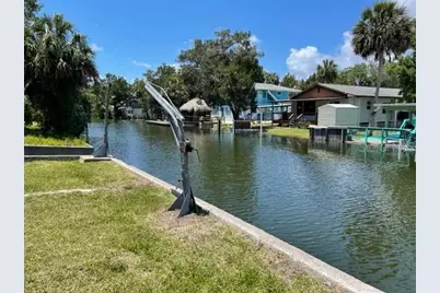 6051 Colony Circle, Weeki Wachee, FL 34607 - Photo 41