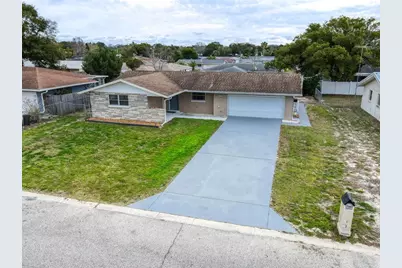 10320 Honeysuckle Lane, Port Richey, FL 34668 - Photo 3