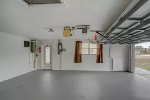 10320 Honeysuckle Ln, Port Richey, FL 34668 - Photo 31