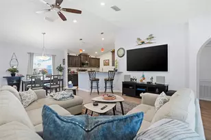 17402 Maberly Rd, Weeki Wachee, FL 34614 - Photo 11