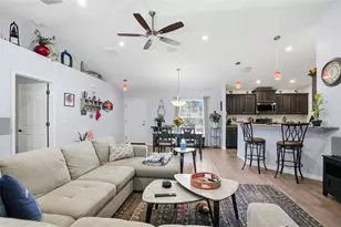 17402 Maberly Rd, Weeki Wachee, FL 34614 - Photo 13