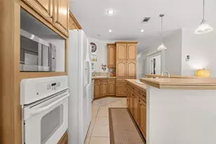 2973 Kingswood Cir, Brooksville, FL 34604 - Photo 17