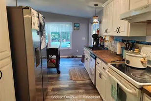 12131 Lacey Dr, New Port Richey, FL 34654 - Photo 11