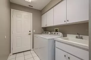 9326 Palm Haven Ct, New Port Richey, FL 34655 - Photo 25