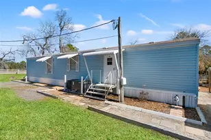 12222 Beagle Rd, Hudson, FL 34667 - Photo 9