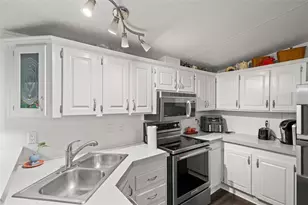 12222 Beagle Rd, Hudson, FL 34667 - Photo 19