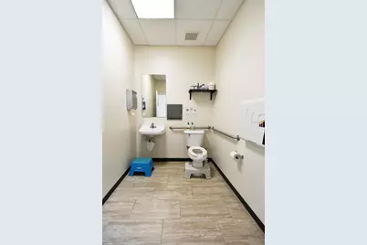 1812 Health Care Drive, New Port Richey, FL 34655 - Photo 19