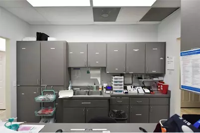 1812 Health Care Drive, New Port Richey, FL 34655 - Photo 9