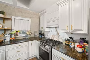 6271 Colony Cir, Weeki Wachee, FL 34607 - Photo 23