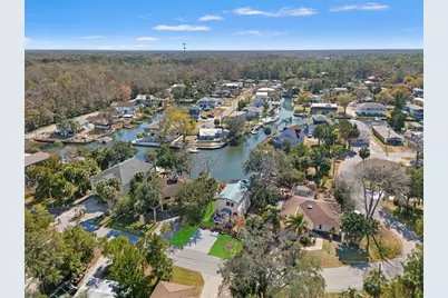 6271 Colony Circle, Weeki Wachee, FL 34607 - Photo 59