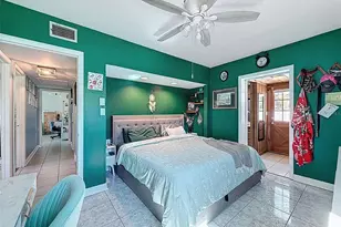 3213 56th Way N, Saint Petersburg, FL 33710 - Photo 17