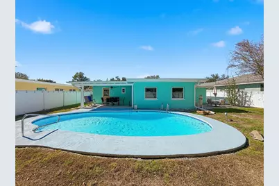 3213 56th Way N, Saint Petersburg, FL 33710 - Photo 3