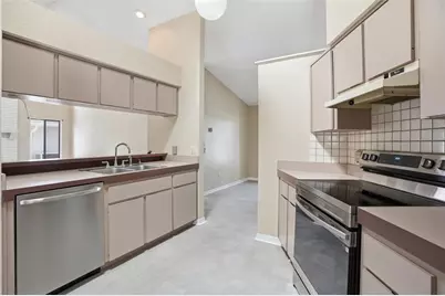 10066 Brentlawn Street, Spring Hill, FL 34608 - Photo 17