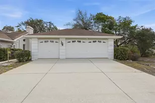 10066 Brentlawn St, Spring Hill, FL 34608 - Photo 5