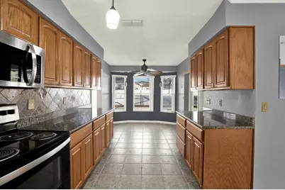 11417 Corrigan Street, Spring Hill, FL 34609 - Photo 7