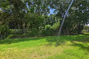 4914 Sherrell Dr, Holiday, FL 34690 - Photo 3