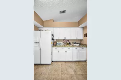 9625 Oakwood Hills Court, New Port Richey, FL 34655 - Photo 15