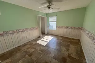 17760 SE 91st Freedom Ct, The Villages, FL 32162 - Photo 11