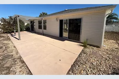 17760 SE 91st Freedom Court, The Villages, FL 32162 - Photo 15