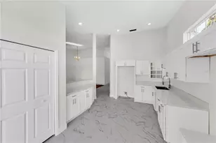 1763 Arabian Ln, Palm Harbor, FL 34685 - Photo 5