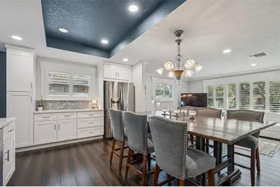 427 Villagrande Avenue S, Saint Petersburg, FL 33707 - Photo 13