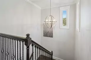 427 Villa Grande Ave S, Saint Petersburg, FL 33707 - Photo 21