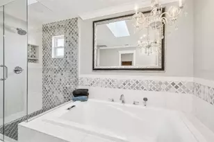 427 Villa Grande Ave S, Saint Petersburg, FL 33707 - Photo 25