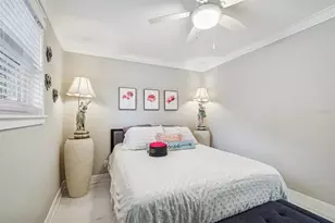 427 Villa Grande Ave S, Saint Petersburg, FL 33707 - Photo 41