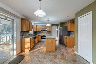 3181 Deltona Blvd, Spring Hill, FL 34606 - Photo 17